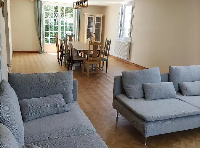 Maison Avec Piscine Privee, Proche *